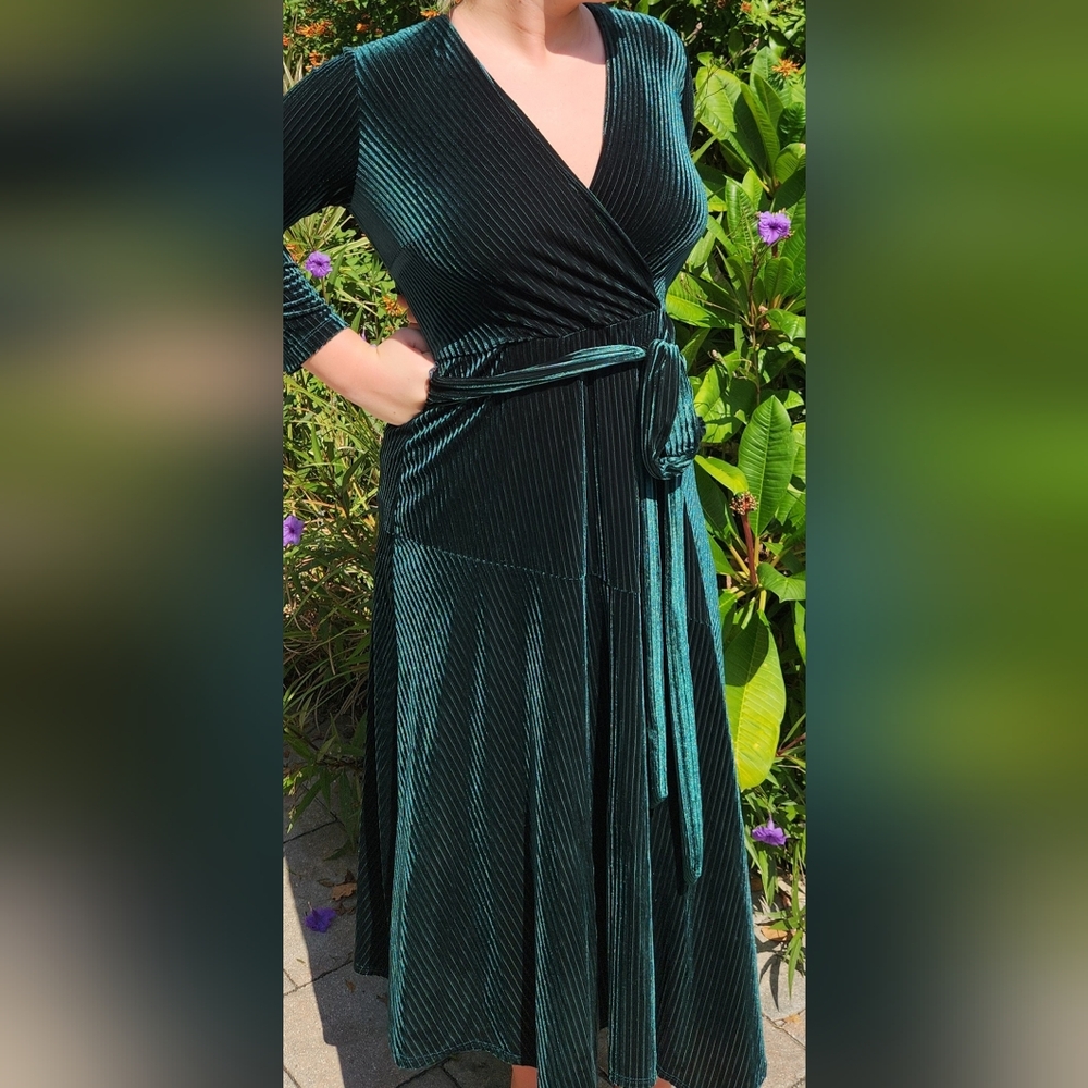 MASON TARA maxi green velvet dress - Picture 10 of 11